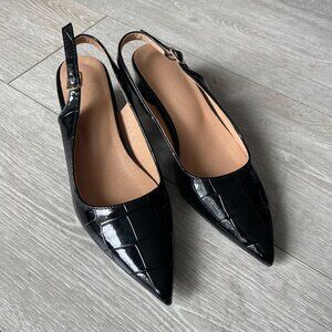 Black Patent Croc Pointy Toes Pumps